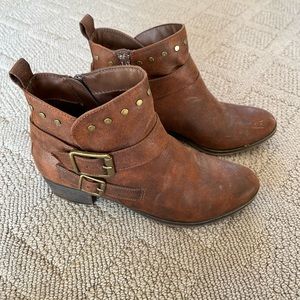 Faux leather ankle boots - brown